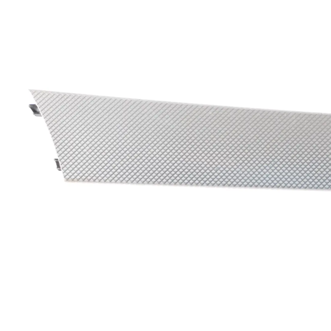Audi A4 B8 Garniture de Porte Avant Gauche Décor Intérieur Aluminium A - SKU 8K0867409 - Numéro de pièce 8K0867409
