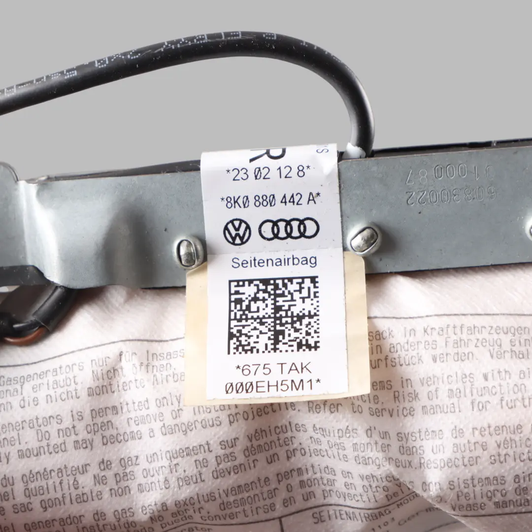 Audi A4 B8 Rear Seat Air Module Unit ECU Right O/S Side - SKU 8K0880442A - Part number 8K0880442A
