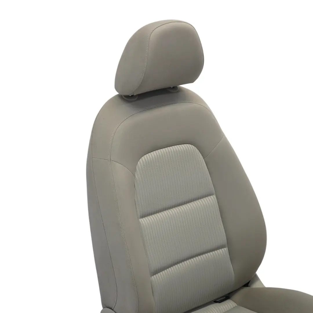 Audi A4 B8 8K Sitz Vorne Links Innenausstattung Stoff Hellgrau - SKU 8K0881805-2 - Teilenummer 8K0881805