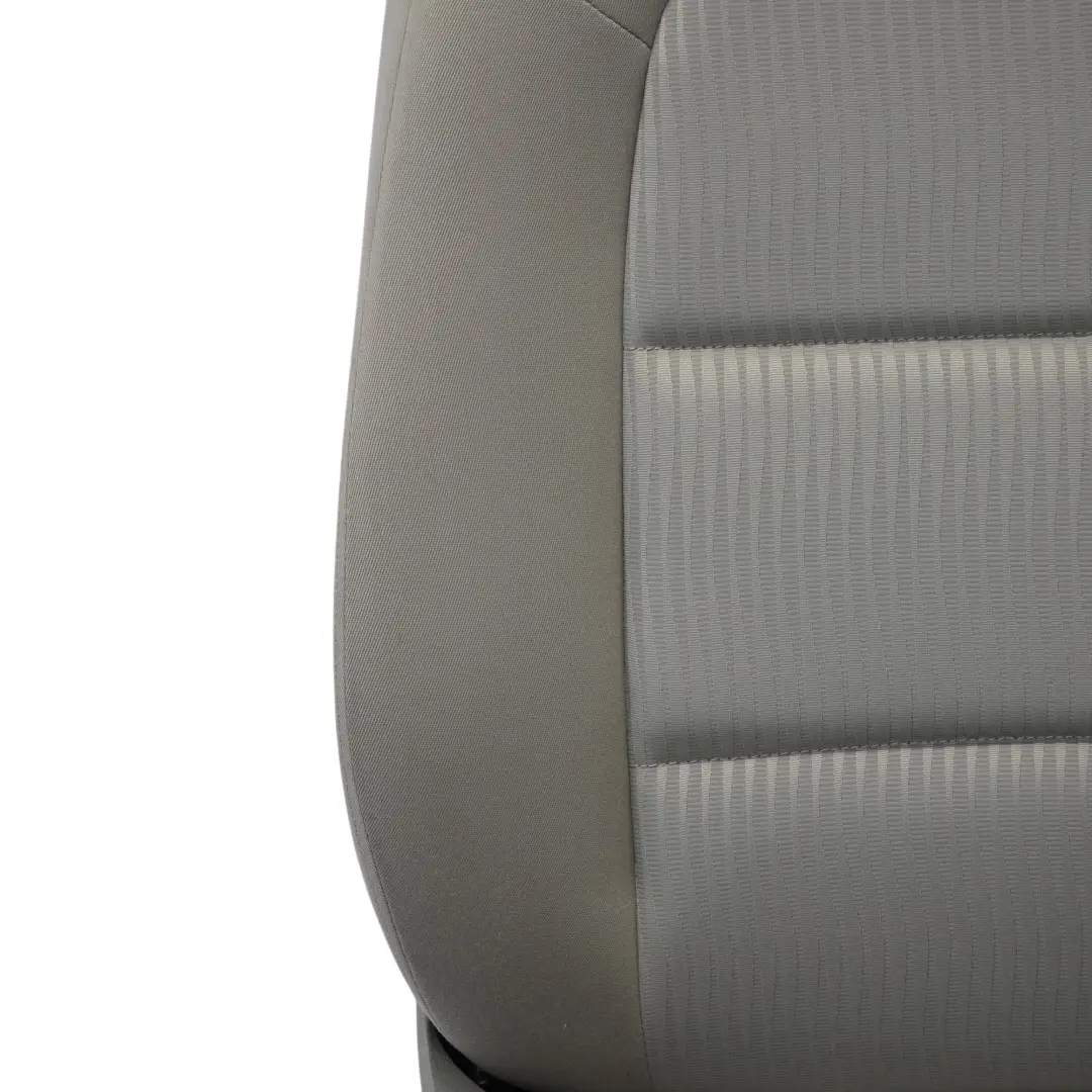 Audi A4 B8 8K Siège Avant Gauche Intérieur Tissu Gris Clair - SKU 8K0881805-2 - Numéro de pièce 8K0881805