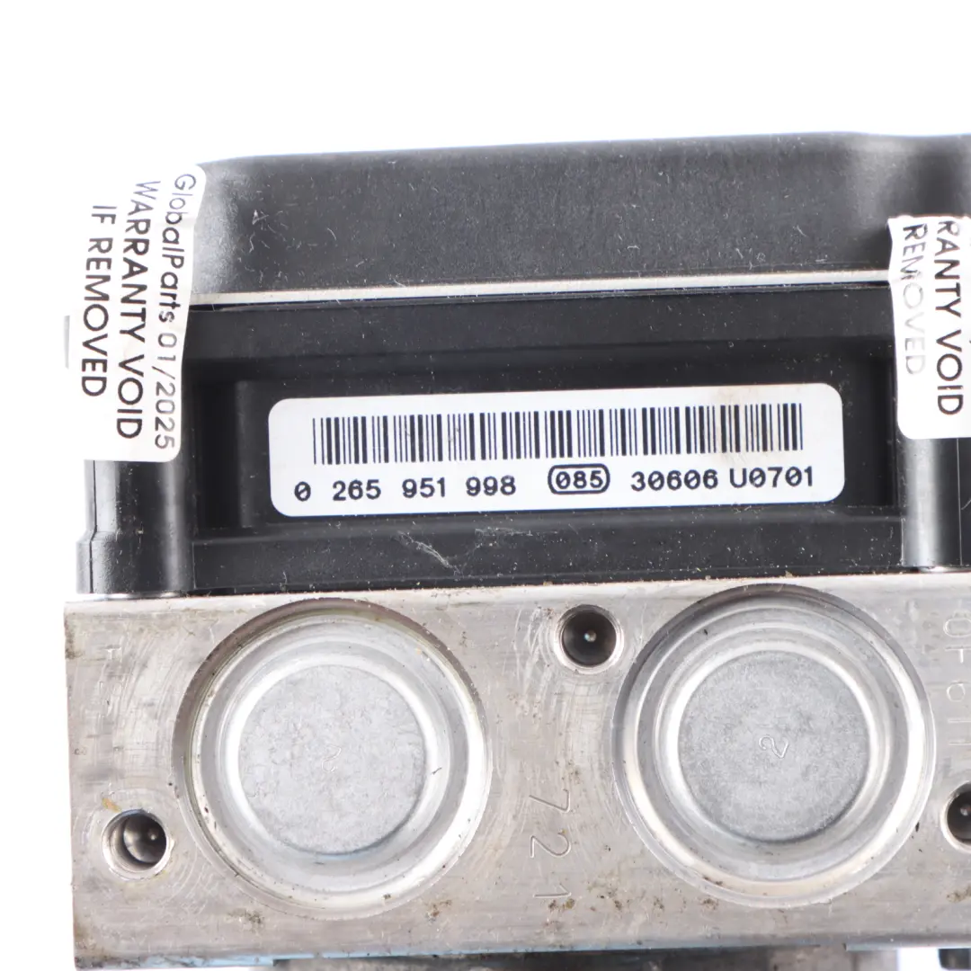 Audi A4 B8 ABS Bremspumpe Hydraulische Steuerung Modulator Unit ECU - SKU 8K0907379CC - Teilenummer 8K0907379CC