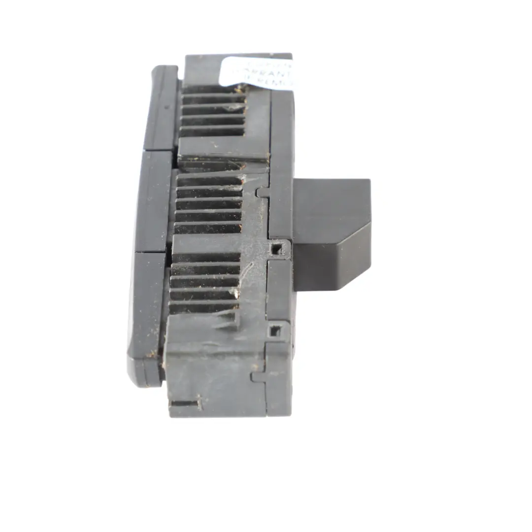 Audi A4 B8 A5 8F Panneau Commande Comutateur ESP PDC Console Centrale - SKU 8K0959673G - Numéro de pièce 8K0959673G