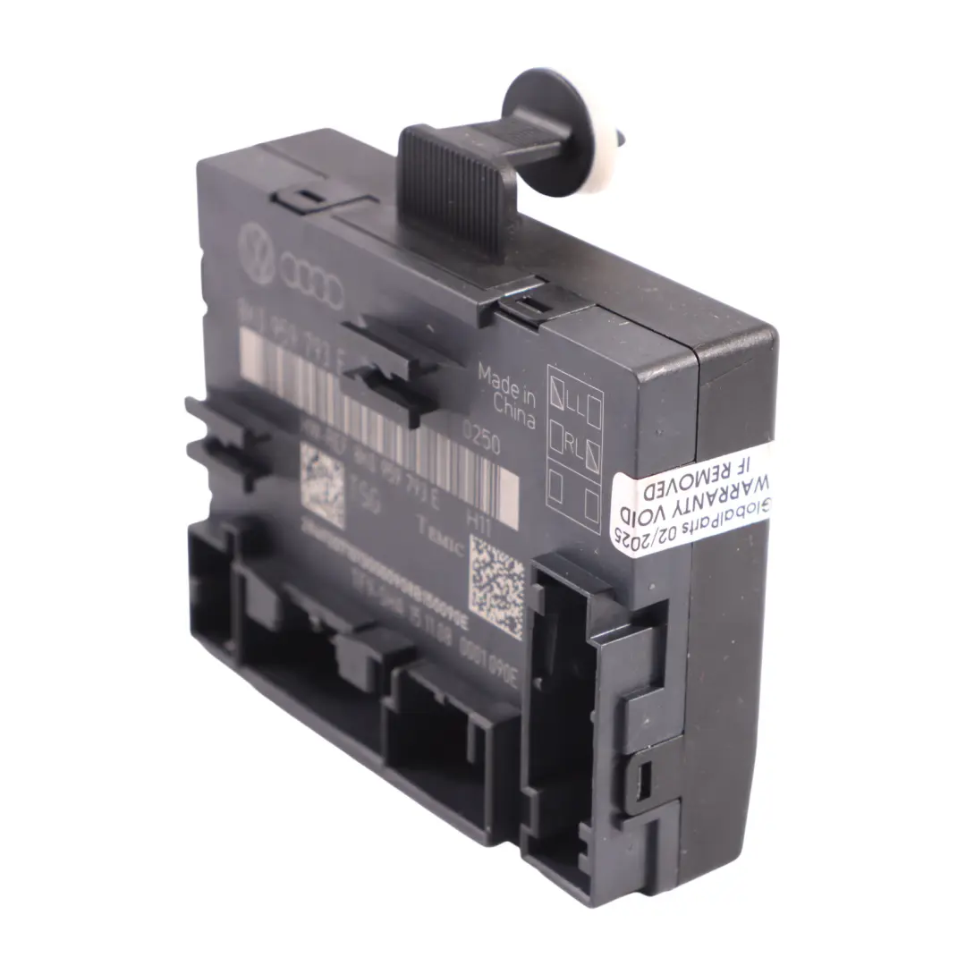 Door Module Front Drive Side Control Unit ECU to Audi A4 B8 with Part number 8K0959793E Audi A4 B8 Door Module Front Drive Side Control Unit ECU - SKU 8K0959793E - Part number 8K0959793E