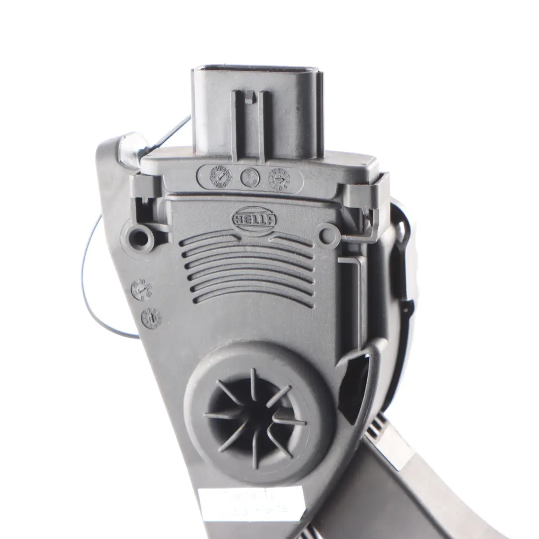 Audi A4 B8 2.0 TDI CJCB Accelerator Throttle Gas Pedal - SKU 8K1721523A - Part number 8K1721523A