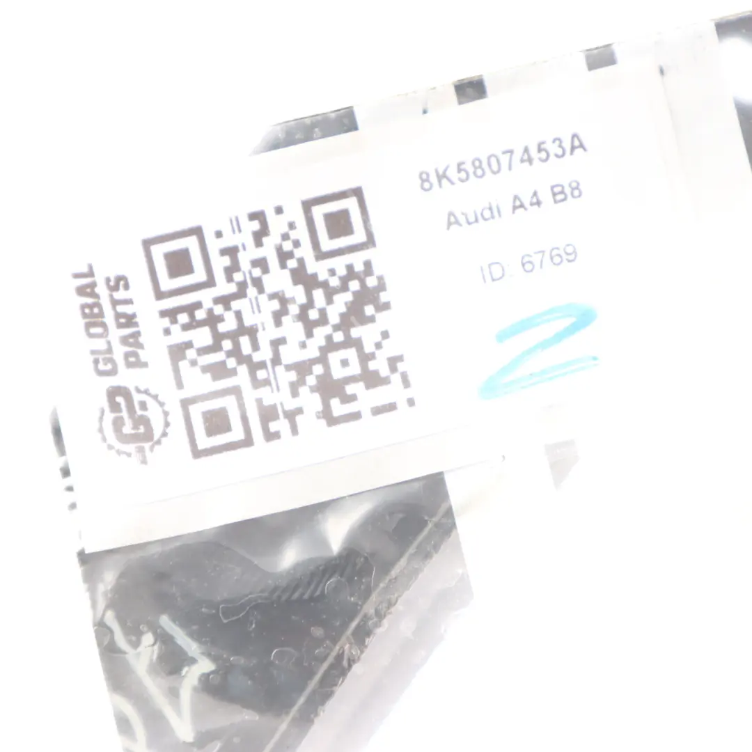 Audi A4 B8 Soporte Parachoques Trasero Izquierdo - SKU 8K5807453A - Número de pieza 8K5807453A