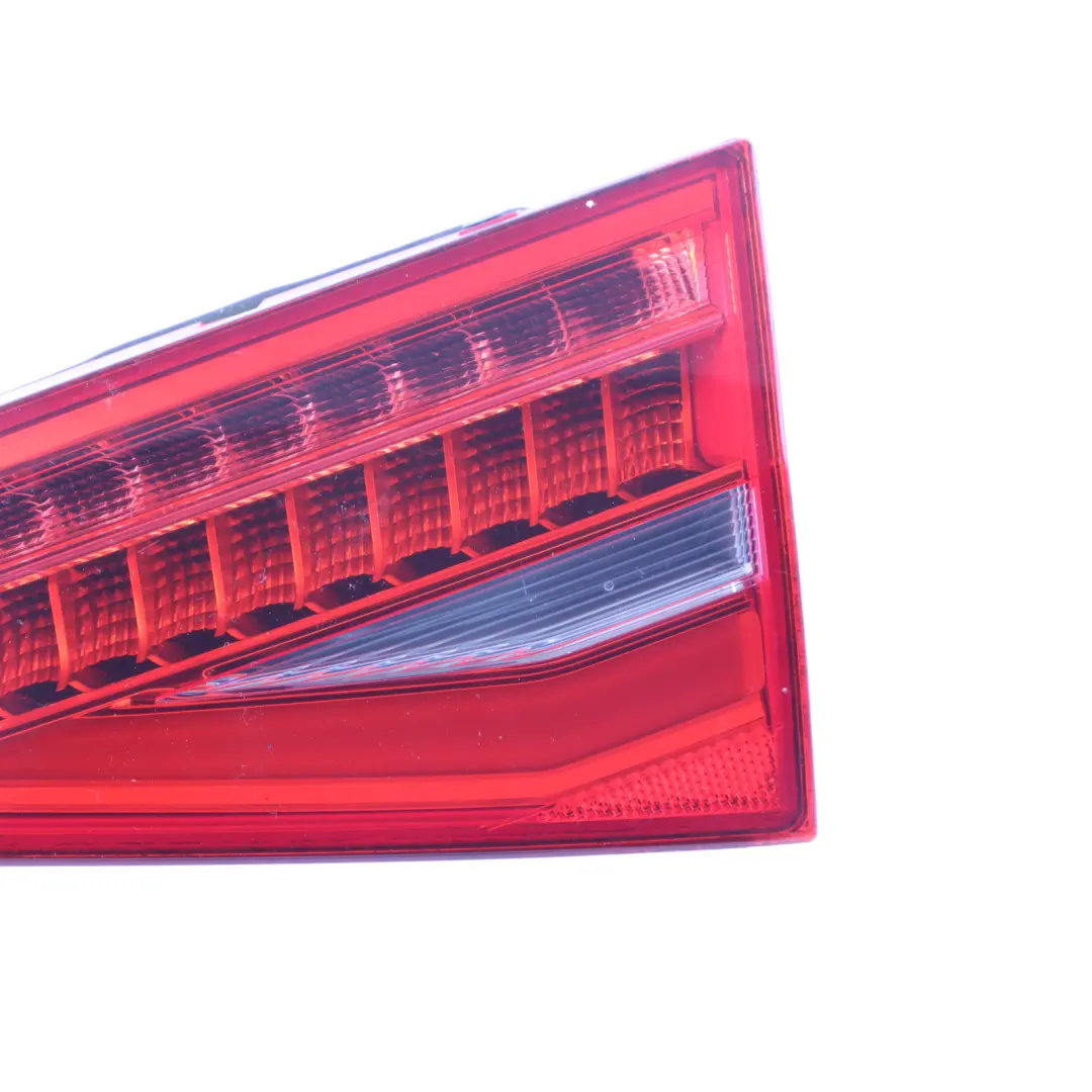 Hintere Lampe Licht Kofferraum Innere Deckel Rechts für Audi A4 B8 mit Teilenummer 8K5945094AC Audi A4 B8 Hintere Lampe Licht Kofferraum Innere Deckel Rechts - SKU 8K5945094AC - Teilenummer 8K5945094AC