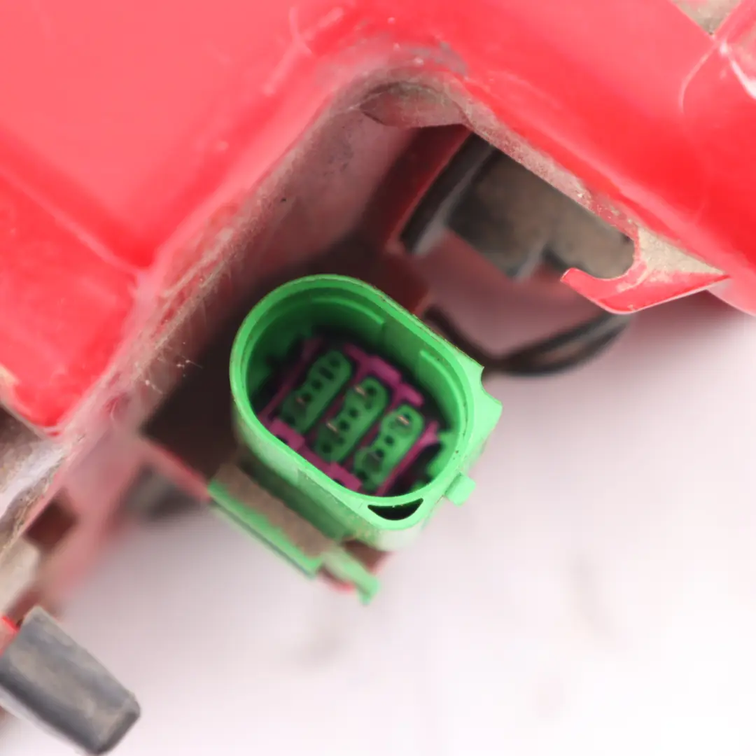 Luz Trasera Fender Exterior LED Izquierda para Audi A4 B8 con número de pieza 8K5945095AC Audi A4 B8 Luz Trasera Fender Exterior LED Izquierda - SKU 8K5945095AC - Número de pieza 8K5945095AC