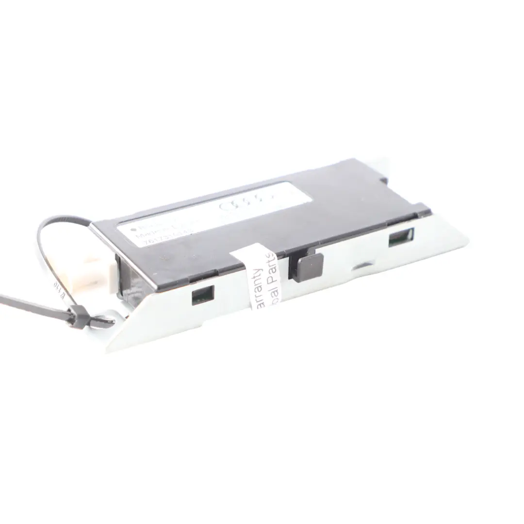 Amplificador de antena de radio AM/FM para para Audi RS4 B8 con número de pieza 8K9035225 Audi RS4 B8 Amplificador de antena de radio AM/FM para - SKU 8K9035225 - Número de pieza 8K9035225