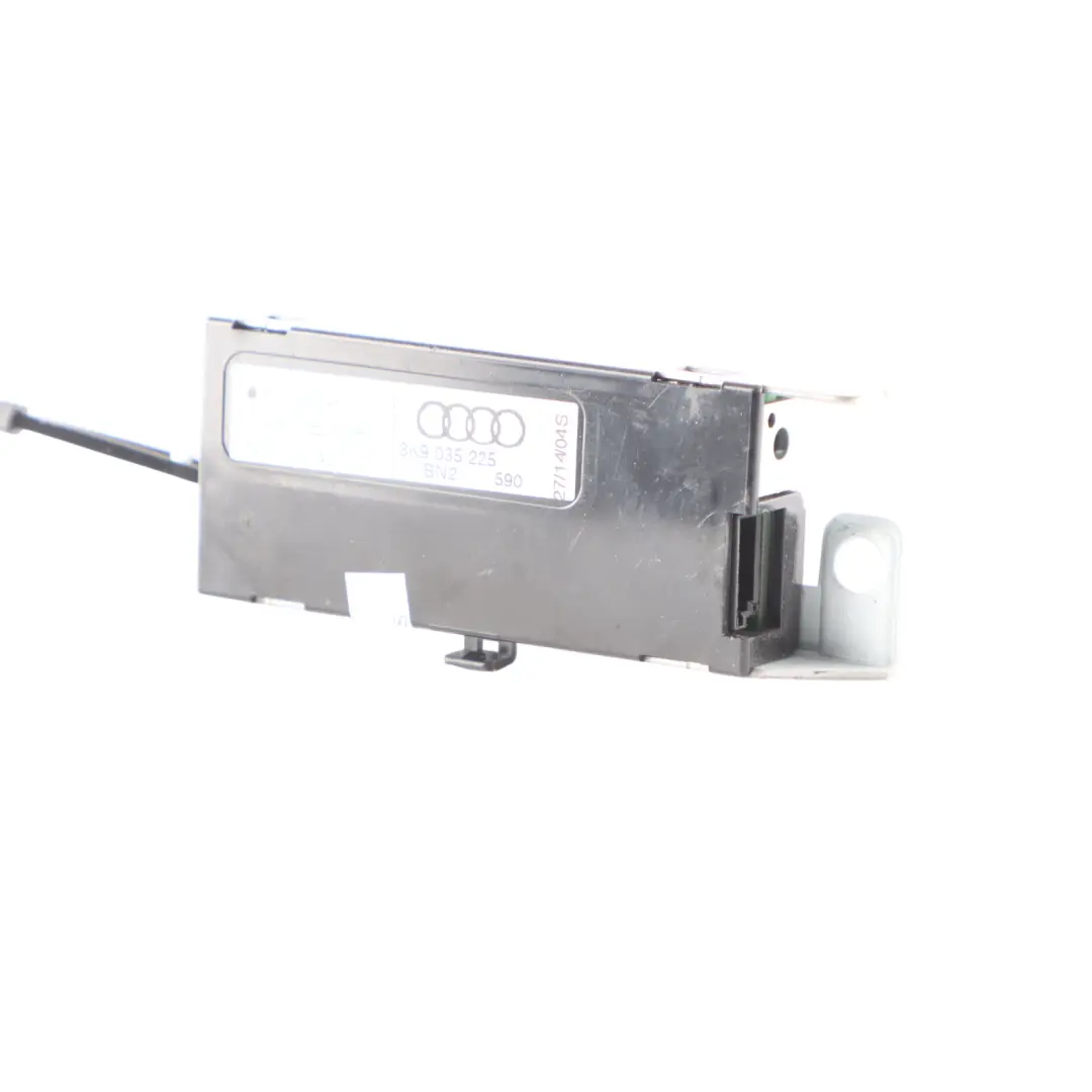 Radio Antenna Amplificatore AM/FM per Audi RS4 B8 con numero di parte 8K9035225 Audi RS4 B8 Radio Antenna Amplificatore AM/FM - SKU 8K9035225 - Numero di parte 8K9035225