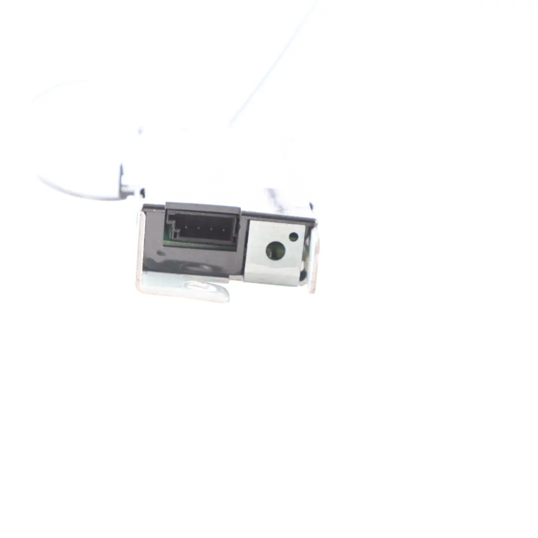 Audi RS4 B8 Radio Wzmacniacz Antenowy AM/FM - SKU 8K9035225 - Numer Części 8K9035225