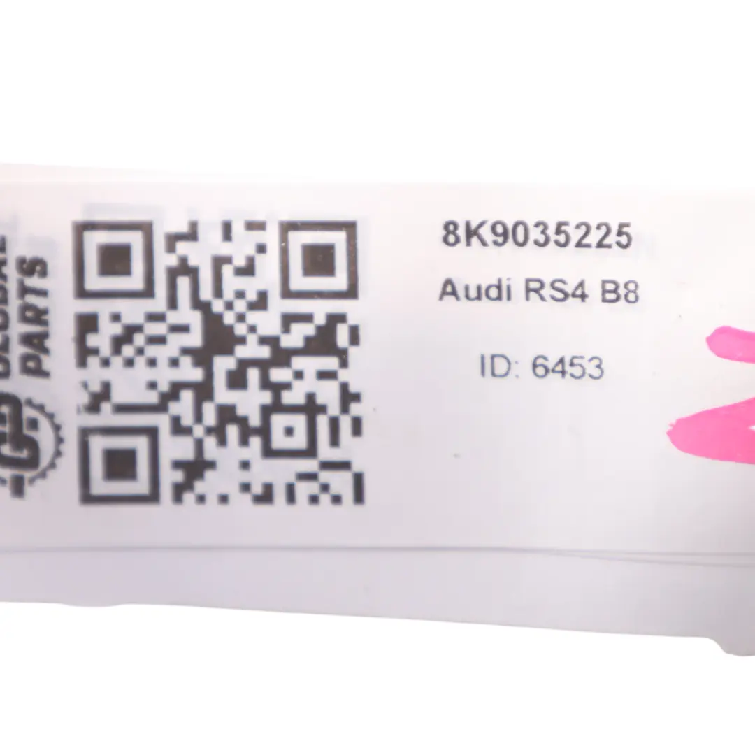 Radio Wzmacniacz Antenowy AM/FM do Audi RS4 B8 o numerze 8K9035225 Audi RS4 B8 Radio Wzmacniacz Antenowy AM/FM - SKU 8K9035225 - Numer Części 8K9035225