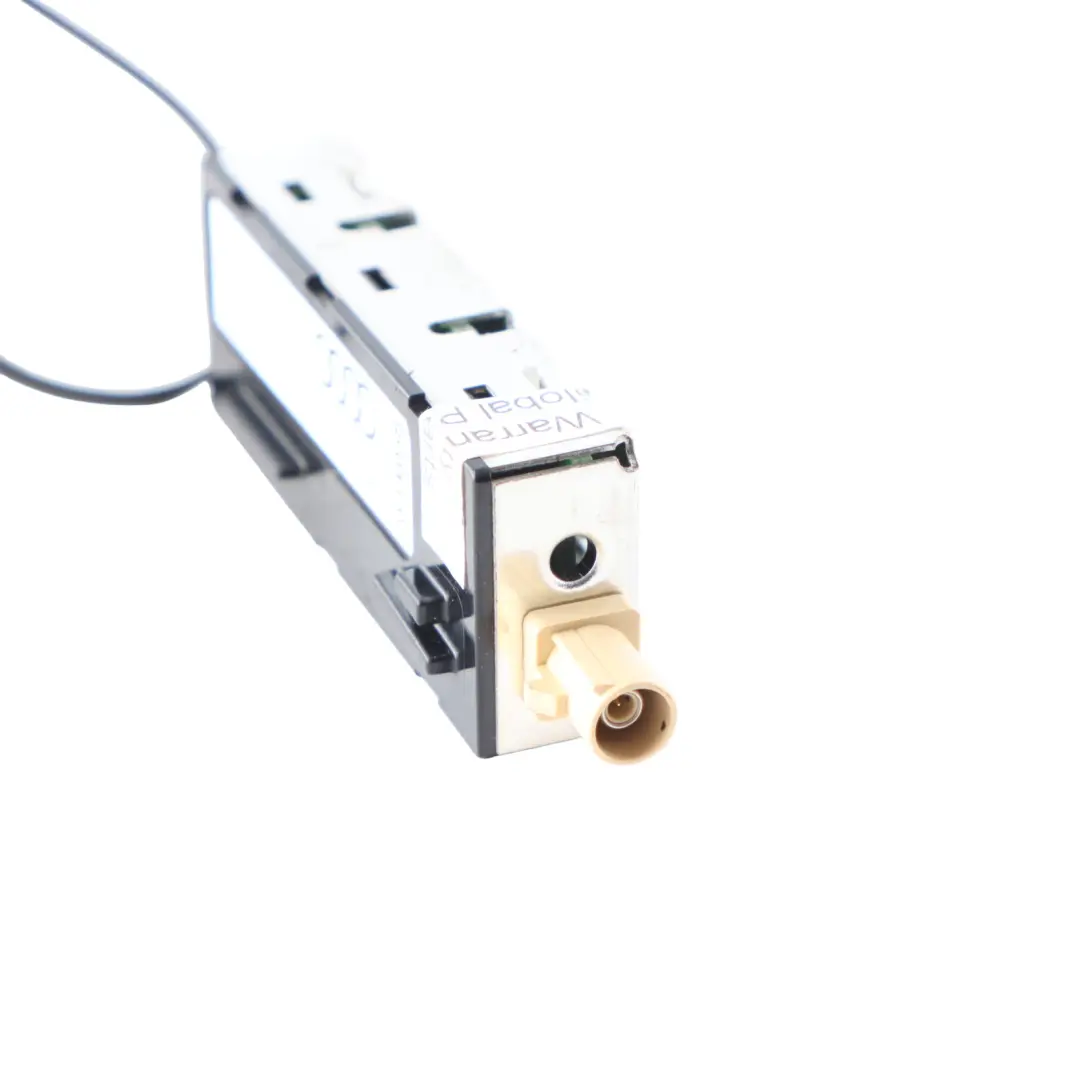  Antenna Amplifier Audi A4 S4 B8 Radio Aerial AM/FM - SKU 8K9035225A - Part number 8K9035225A