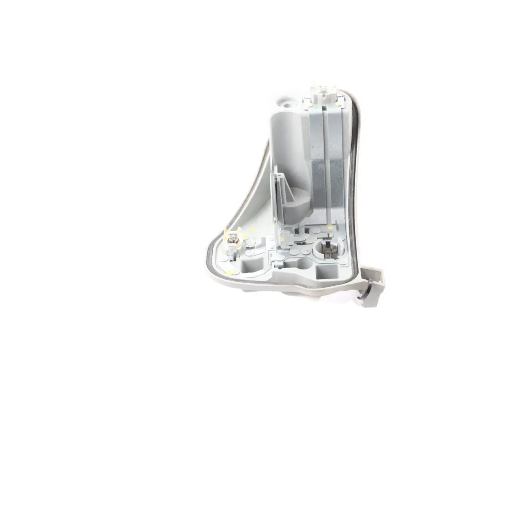 Audi A4 B8 Support D'Ampoule De Feu De Coffre Arrière Gauche - SKU 8K9945257 - Numéro de pièce 8K9945257