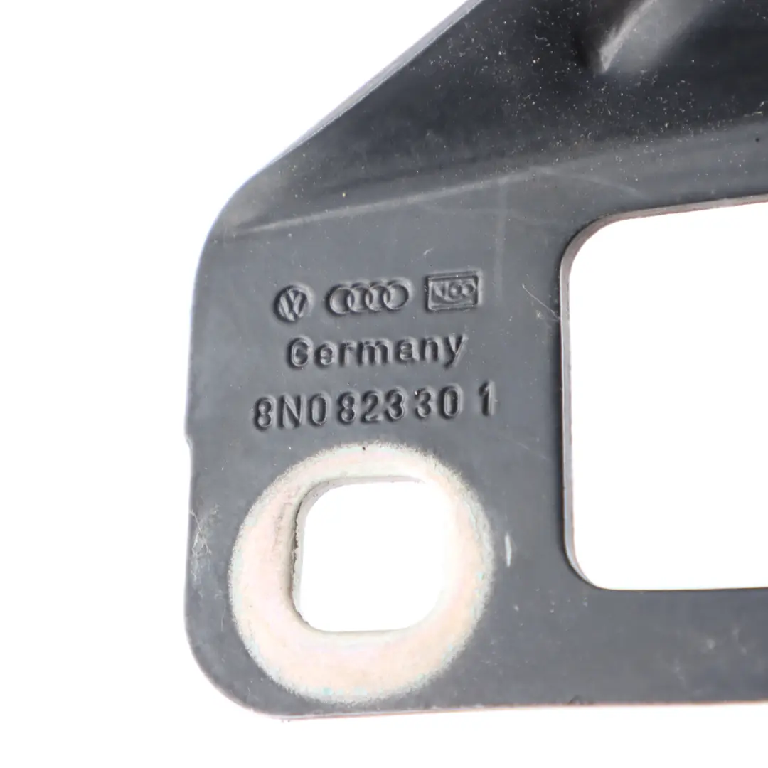 Mk1 8N Bonnet Hinge Left N/S Brilliant Black Metallic - Y9B to Audi TT with Part number 8N0823301 Audi TT Mk1 8N Bonnet Hinge Left N/S Brilliant Black Metallic - Y9B - SKU 8N0823301-BBL - Part number 8N0823301