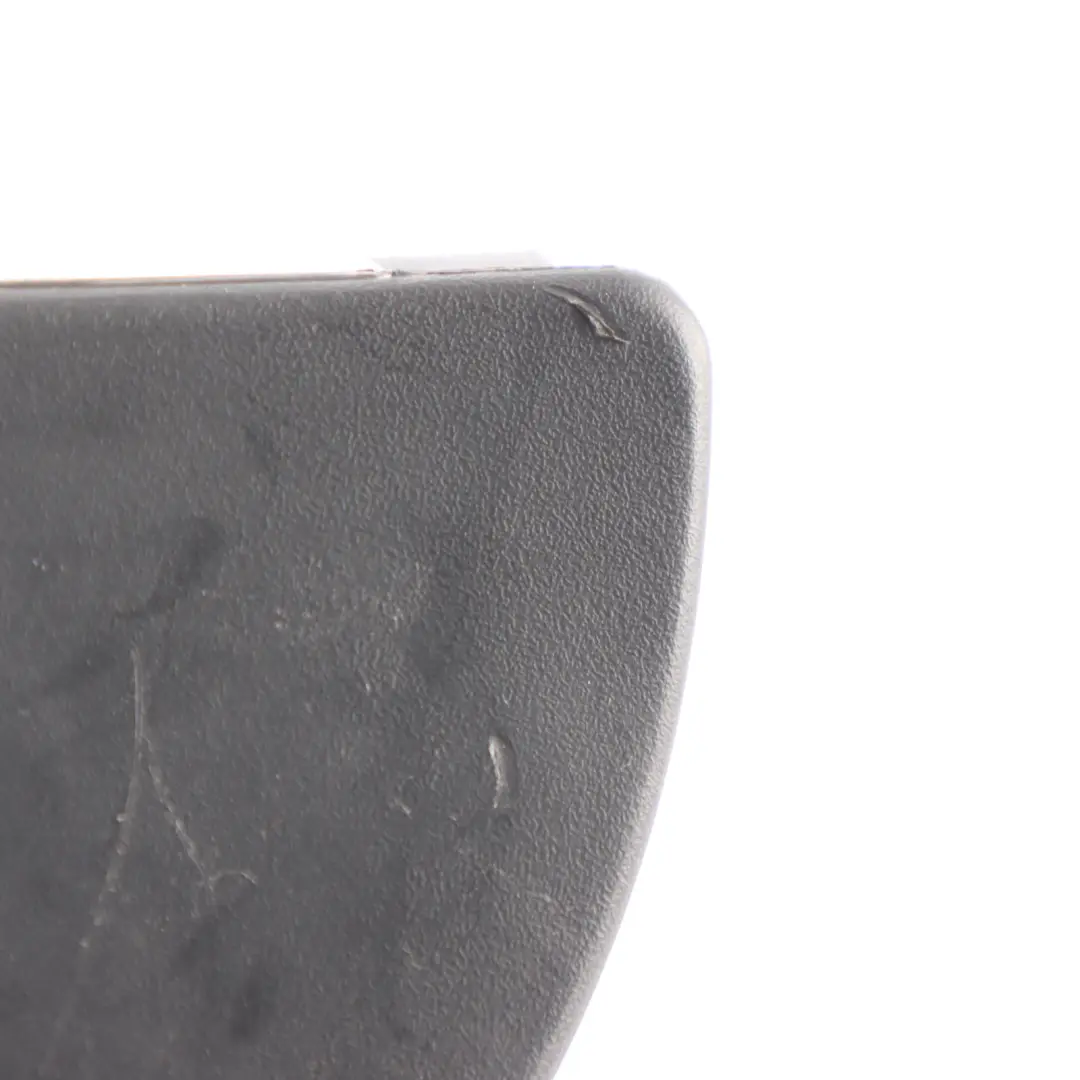 8N Osłona Pasa Bezpieczeństwa do Audi TT 8J o numerze 8N0857763 Audi TT 8J 8N Osłona Pasa Bezpieczeństwa - SKU 8N0857763 - Numer Części 8N0857763