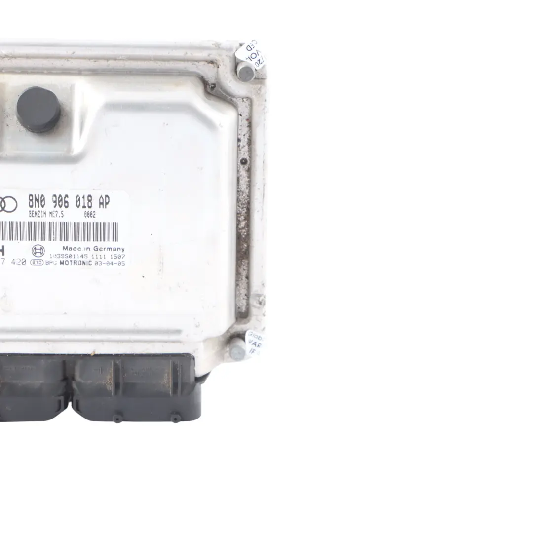 Mk1 8N 1.8T AUM 150HP Petrol Engine Control Unit ECU Manual to Audi TT with Part number 8N0906018AP Audi TT Mk1 8N 1.8T AUM 150HP Petrol Engine Control Unit ECU Manual - SKU 8N0906018AP - Part number 8N0906018AP