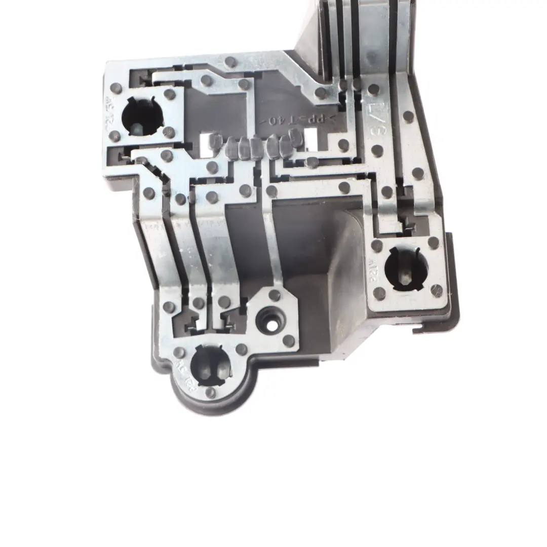 8N Rear Tail Light Lamp Bulb Carrier Holder Left N/S to Audi TT with Part number 8N0945257 Audi TT 8N Rear Tail Light Lamp Bulb Carrier Holder Left N/S - SKU 8N0945257 - Part number 8N0945257