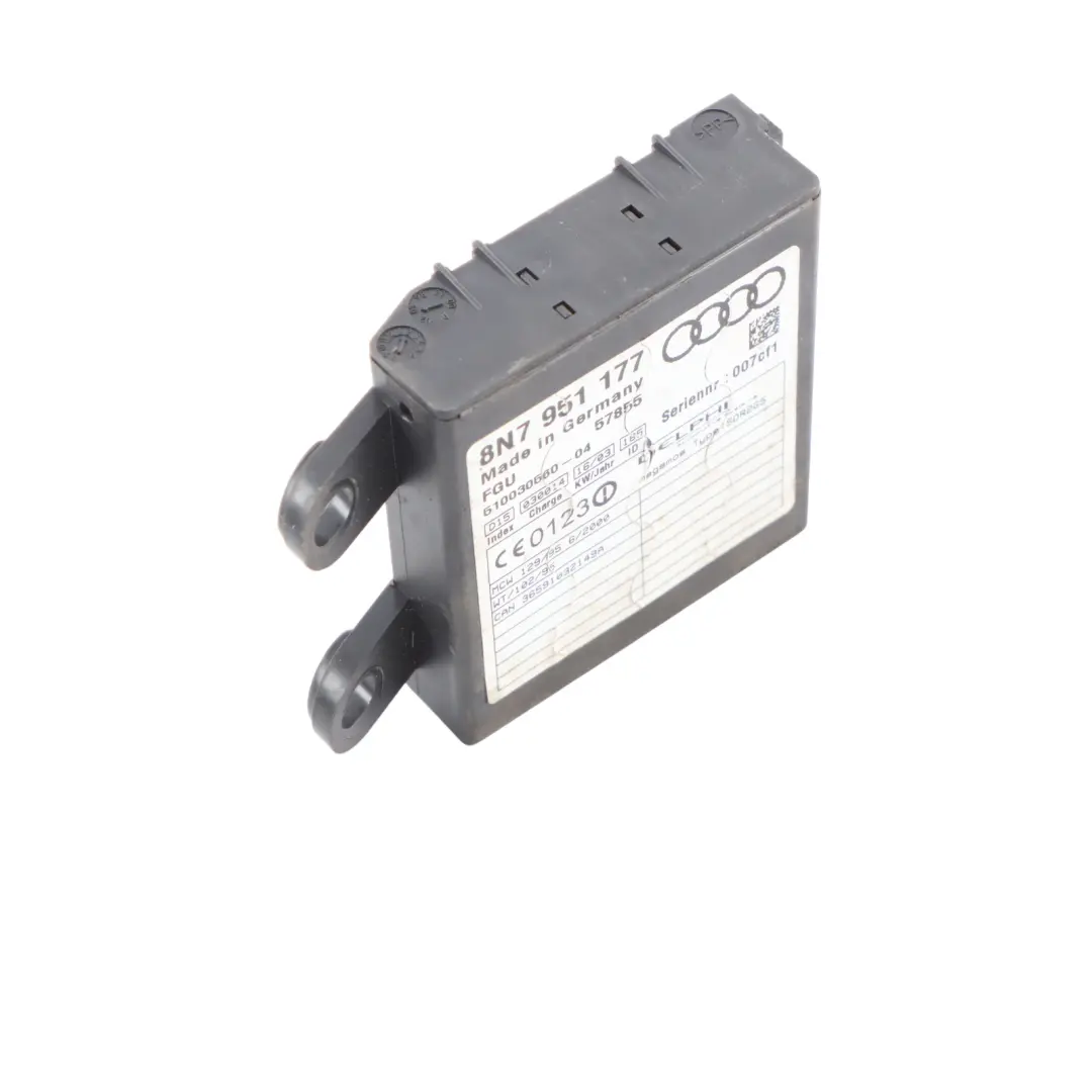 8N Alarm Interior Movement Detector Module Control Unit ECU to Audi TT with Part number 8N7951177 Audi TT 8N Alarm Interior Movement Detector Module Control Unit ECU - SKU 8N7951177 - Part number 8N7951177