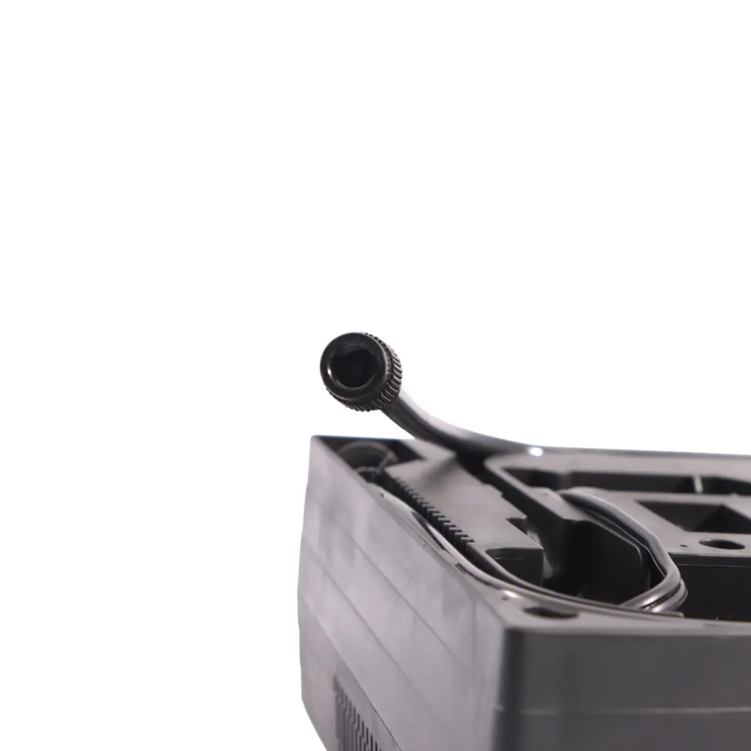 Reifen Luftpumpe Kompressor für Volkswagen Skoda Audi Seat mit Teilenummer 8P0012615E Volkswagen Skoda Audi Seat Reifen Luftpumpe Kompressor - SKU 8P0012615E - Teilenummer 8P0012615E