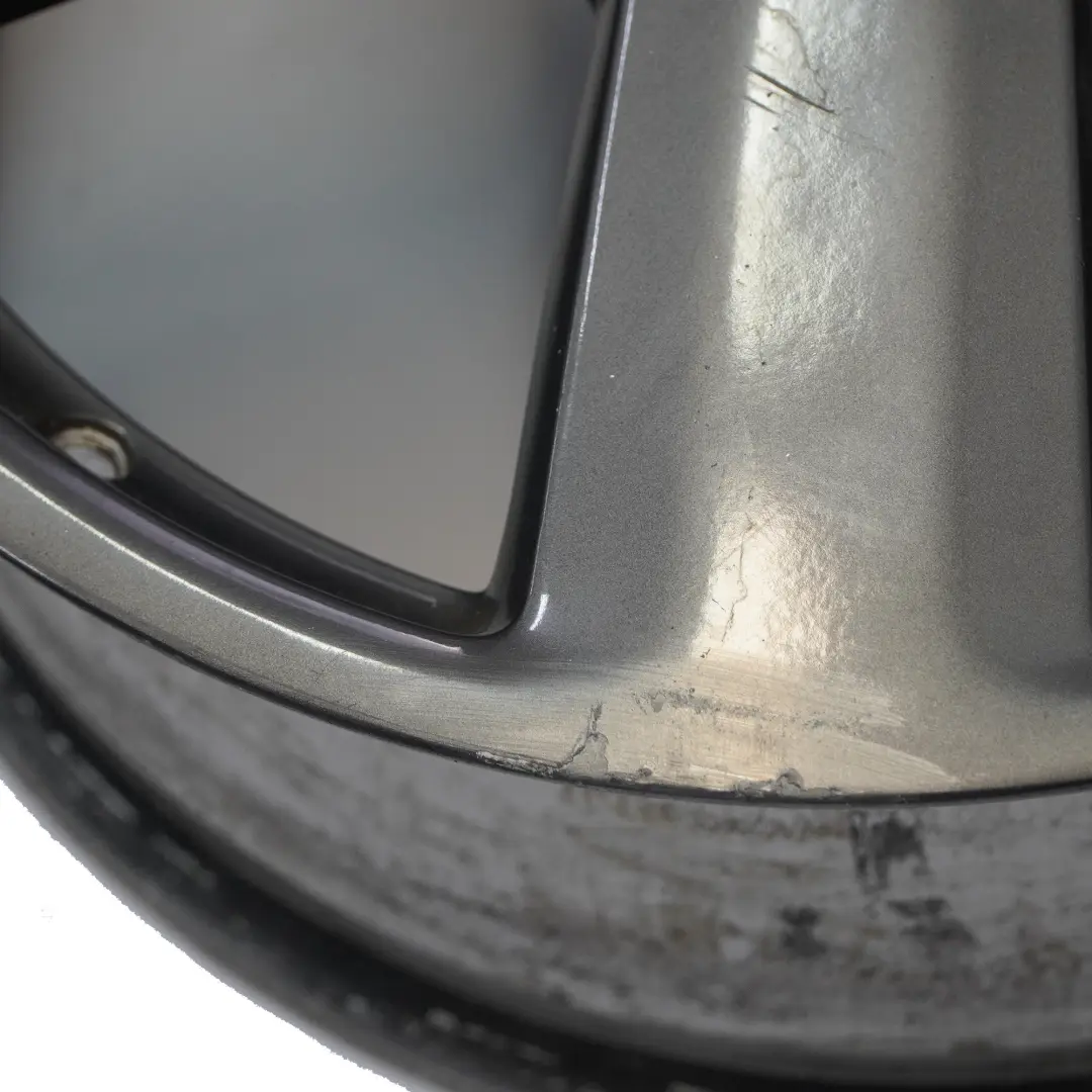 Grau Leichtmetallfelge Alufelge 18" ET:54 7,5J für Audi A3 8P mit Teilenummer 8P0601025S Audi A3 8P Grau Leichtmetallfelge Alufelge 18" ET:54 7,5J - SKU 8P0601025S-5 - Teilenummer 8P0601025S