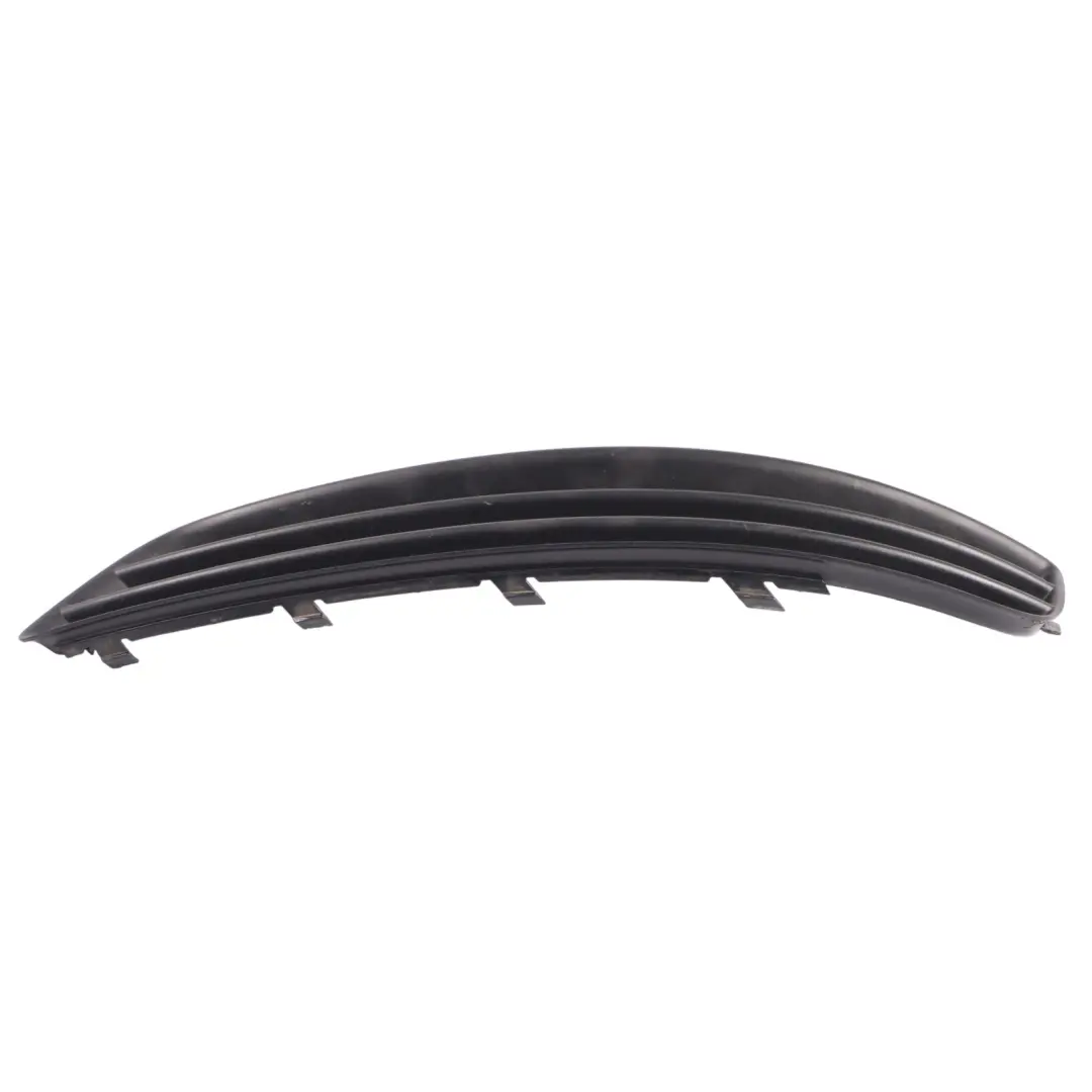 Audi A3 8P Cabrio Grille Aération Inférieure Pare Chocs Avant Gauche - SKU 8P0807681E - Numéro de pièce 8P0807681E