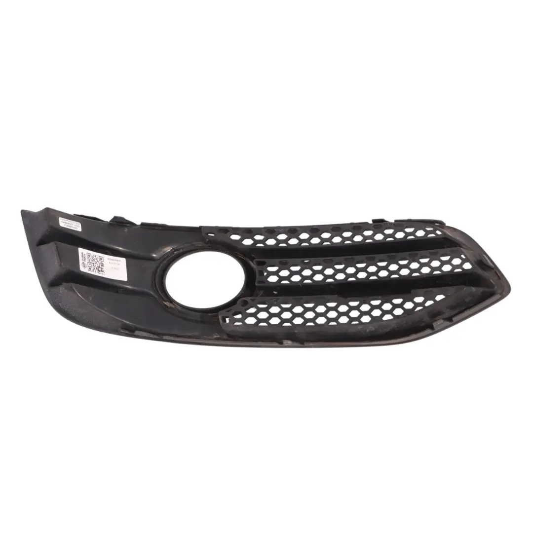 Kratka Ramka Zaślepka Światła Przeciwmgielnego do Audi S3 8P o numerze 8P0807681P Audi S3 8P Kratka Ramka Zaślepka Światła Przeciwmgielnego - SKU 8P0807681P - Numer Części 8P0807681P