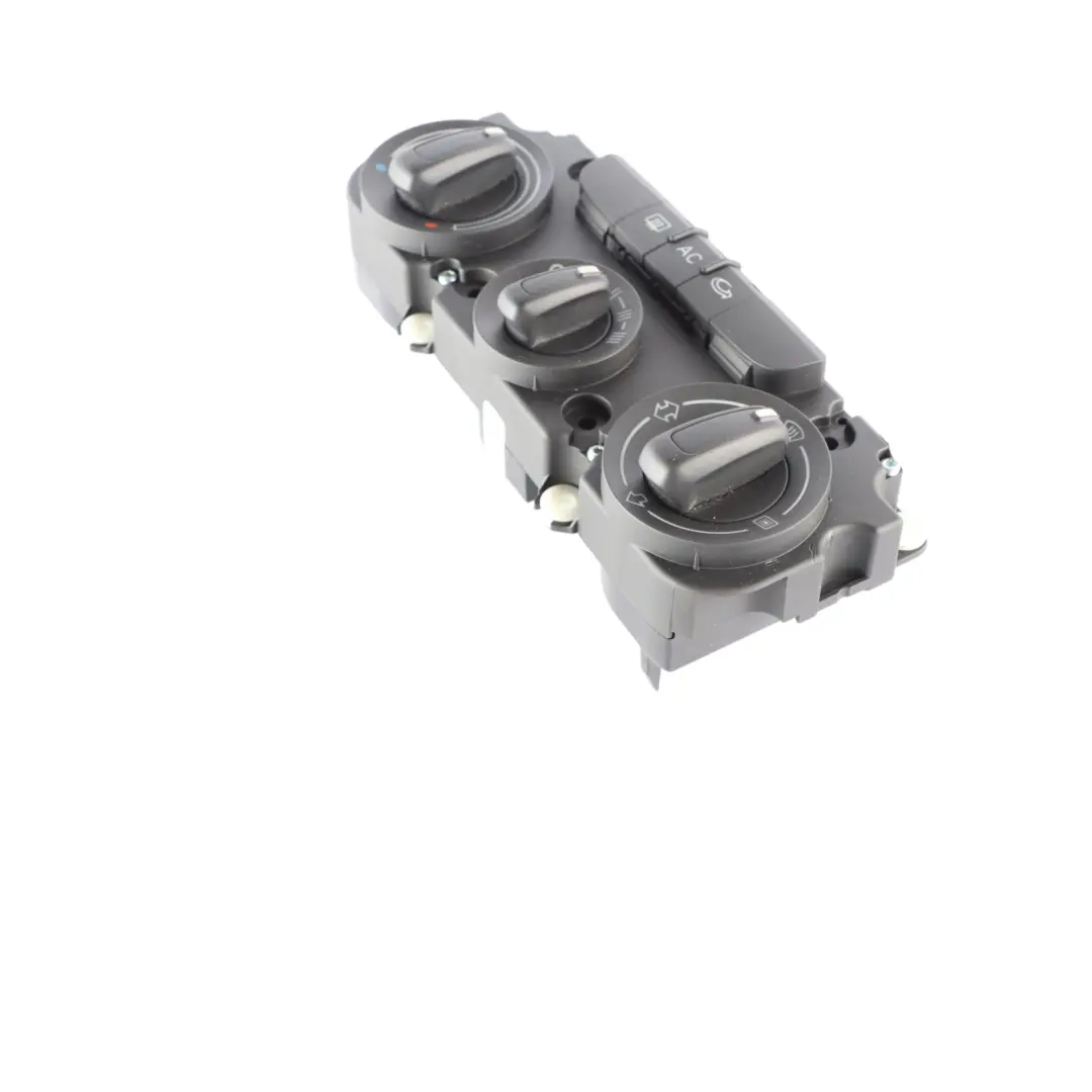 Audi A3 8P Panneau Commande Climatisation Et Chauffage - SKU 8P0820047D-1 - Numéro de pièce 8P0820047D
