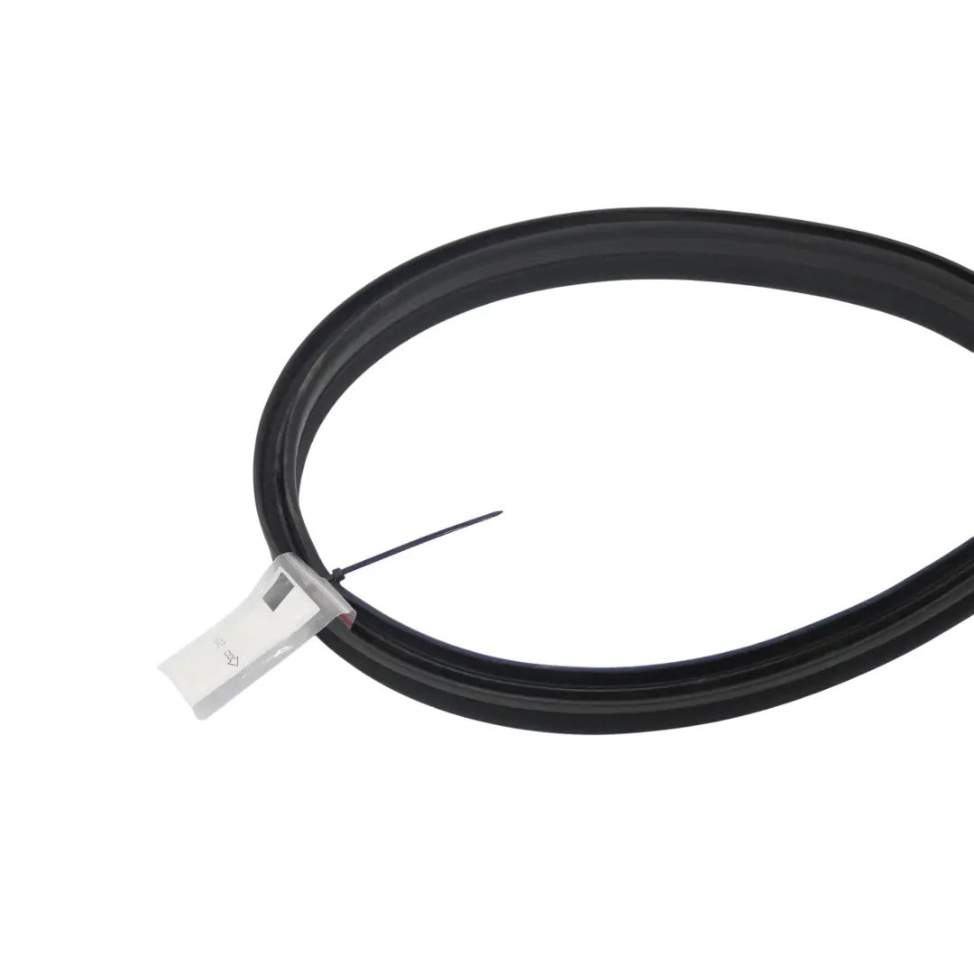 Audi A3 8P Joint d'étanchéité en caoutchouc sous le capot arrière - SKU 8P0823723A - Numéro de pièce 8P0823723A