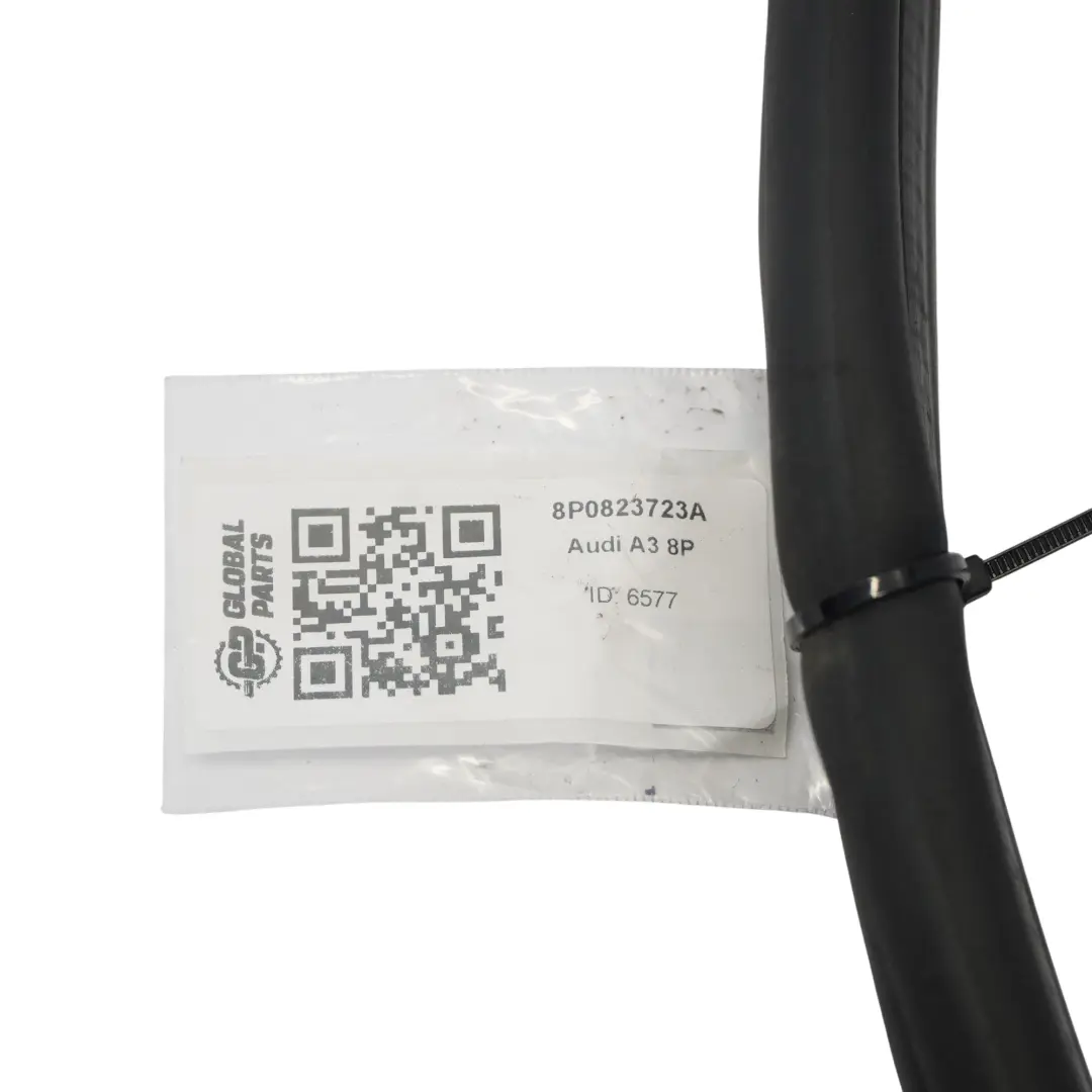 Tylna Uszczelka Silnika Pod Maską do Audi A3 8P o numerze 8P0823723A Audi A3 8P Tylna Uszczelka Silnika Pod Maską - SKU 8P0823723A - Numer Części 8P0823723A