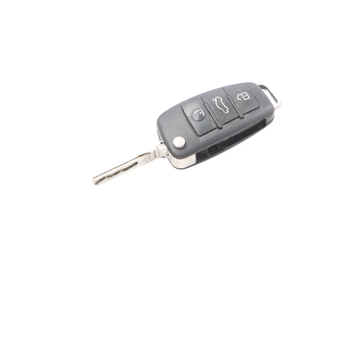 Flip Key Fob Pulsante Di Controllo Remoto per Audi A3 8P con numero di parte 8P0837220D Audi A3 8P Flip Key Fob Pulsante Di Controllo Remoto - SKU 8P0837220D - Numero di parte 8P0837220D