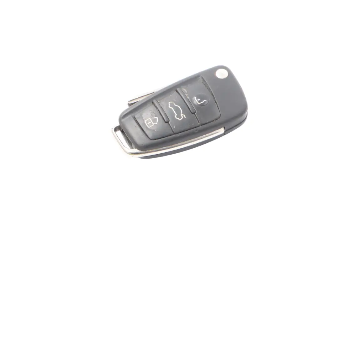 Flip Key Fob Pulsante Di Controllo Remoto per Audi A3 8P con numero di parte 8P0837220D Audi A3 8P Flip Key Fob Pulsante Di Controllo Remoto - SKU 8P0837220D - Numero di parte 8P0837220D