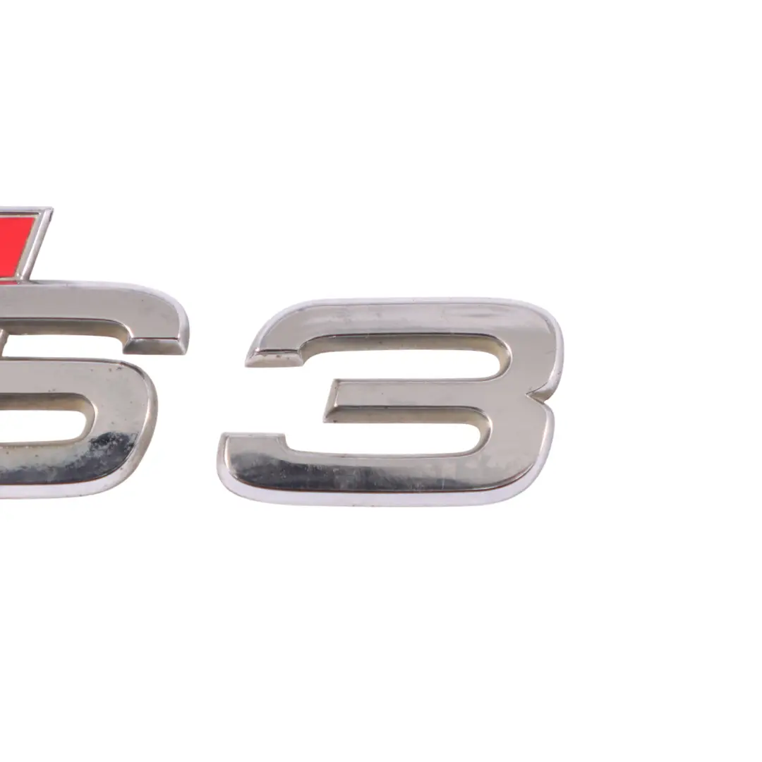 Bagażnik Tylna Klapa S3 Emblemat Logo Tylny Bagażnik do Audi S3 8P o numerze 8P0853735 Audi S3 8P Bagażnik Tylna Klapa S3 Emblemat Logo Tylny Bagażnik - SKU 8P0853735 - Numer Części 8P0853735