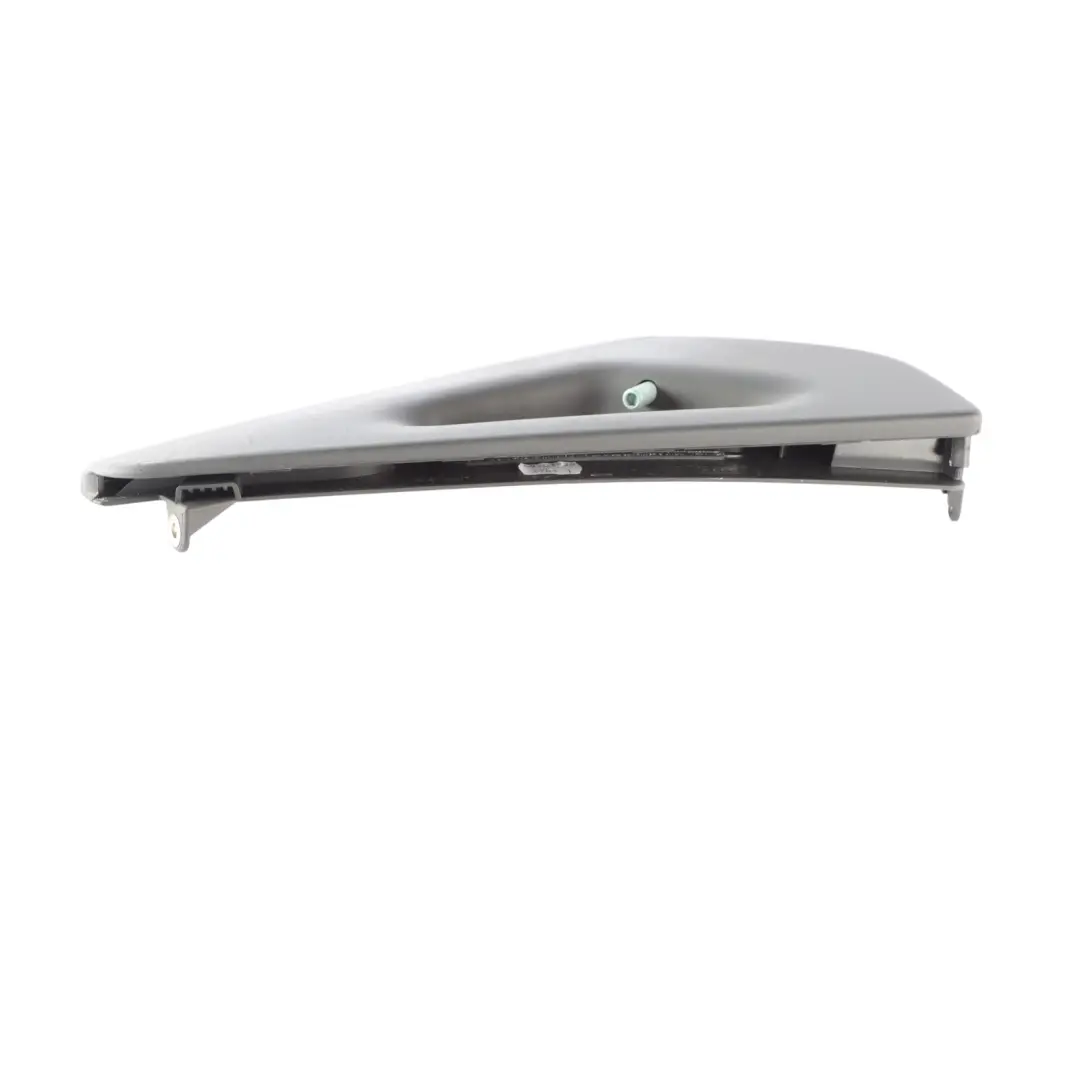 Soporte Asa Consola Central Derecho para Audi A3 8P con número de pieza 8P0880492B Audi A3 8P Soporte Asa Consola Central Derecho - SKU 8P0880492B - Número de pieza 8P0880492B