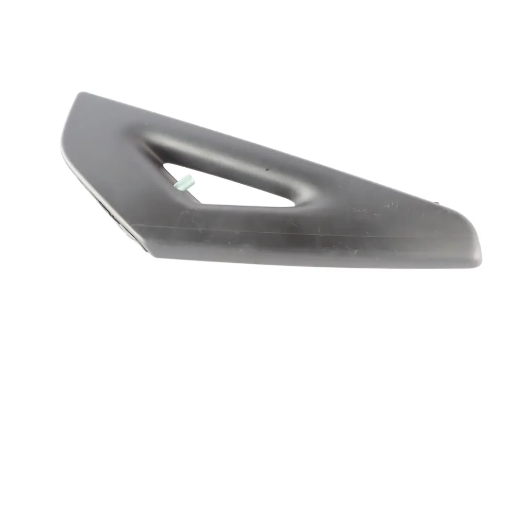Audi A3 8P Poignée Console Centrale Support Droit - SKU 8P0880492B - Numéro de pièce 8P0880492B