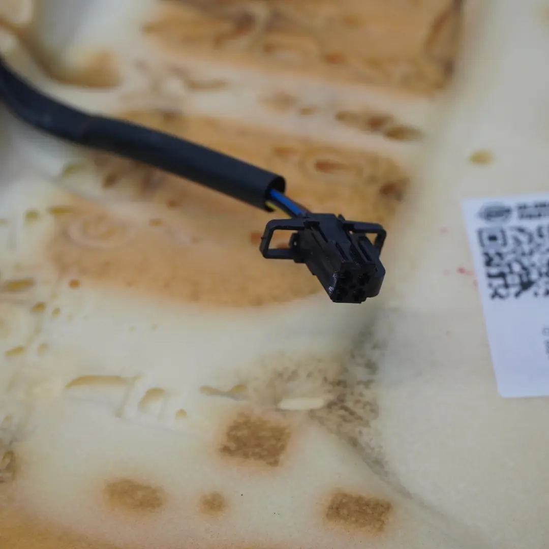 Audi A3 8P Vordersitzkissen Abdeckung Beheizt Links Schwarz Leder - SKU 8P0881406AD - Teilenummer 8P0881406AD