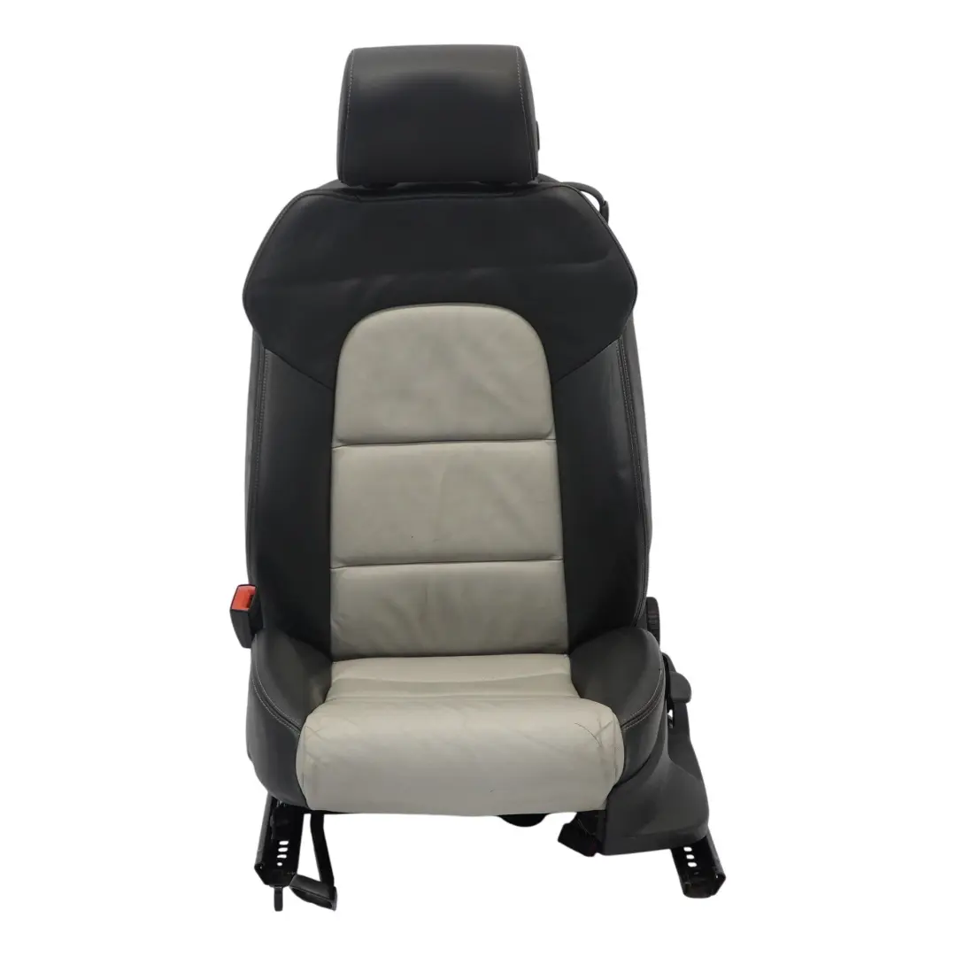 Drzwi Fotel Sport Lewy Przód Grzany Skórzany Czarno Srebrny do Audi A3 S3 8P 3 o numerze 8P0881805BG Audi A3 S3 8P 3 Drzwi Fotel Sport Lewy Przód Grzany Skórzany Czarno Srebrny - SKU 8P0881805BG - Numer Części 8P0881805BG