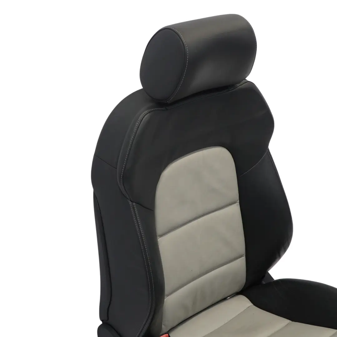 Audi A3 S3 8P 3 Drzwi Fotel Sport Lewy Przód Grzany Skórzany Czarno Srebrny - SKU 8P0881805BG - Numer Części 8P0881805BG