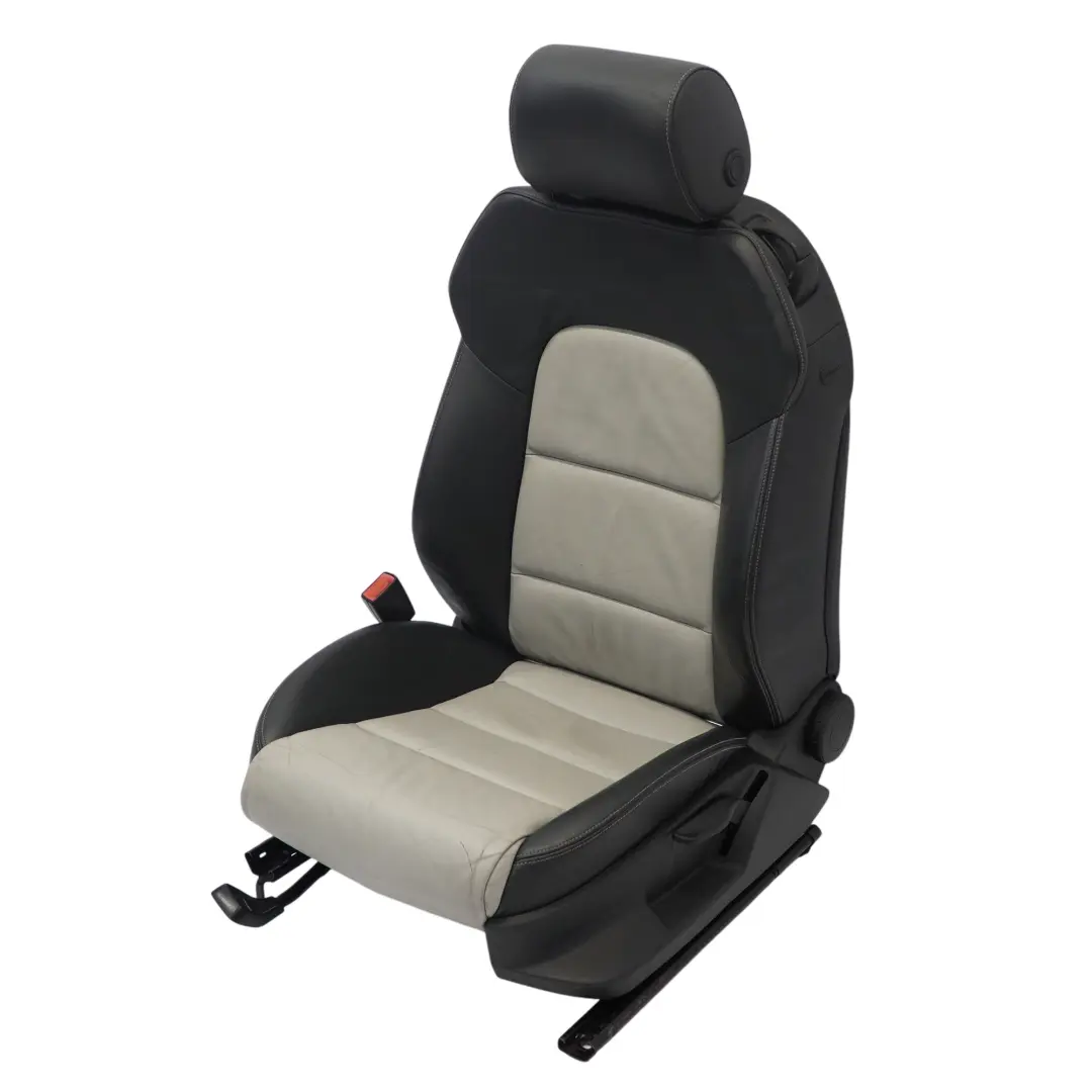 3-Türer Sportsitze Vorne Links Beheizt Leder Schwarz Silber für Audi A3 S3 8P mit Teilenummer 8P0881805BG Audi A3 S3 8P 3-Türer Sportsitze Vorne Links Beheizt Leder Schwarz Silber - SKU 8P0881805BG - Teilenummer 8P0881805BG
