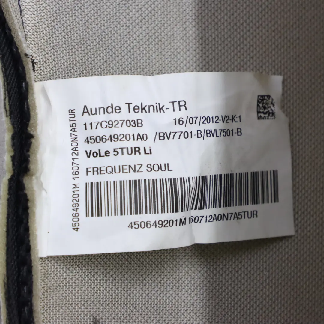 Przednie Oparcie Fotela Tkanina Lewe Czarny do Audi A3 8P o numerze 8P0881805CL Audi A3 8P Przednie Oparcie Fotela Tkanina Lewe Czarny - SKU 8P0881805CL - Numer Części 8P0881805CL