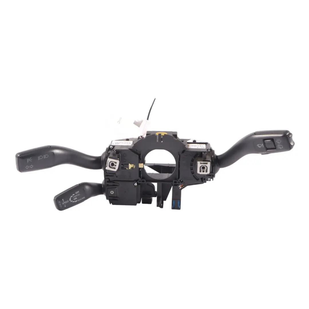 Interruttore Gruppo Colonna Sterzo Indicatore Slittamento per Audi A3 8P con numero di parte 8P0907137BM Audi A3 8P Interruttore Gruppo Colonna Sterzo Indicatore Slittamento - SKU 8P0907137BM - Numero di parte 8P0907137BM