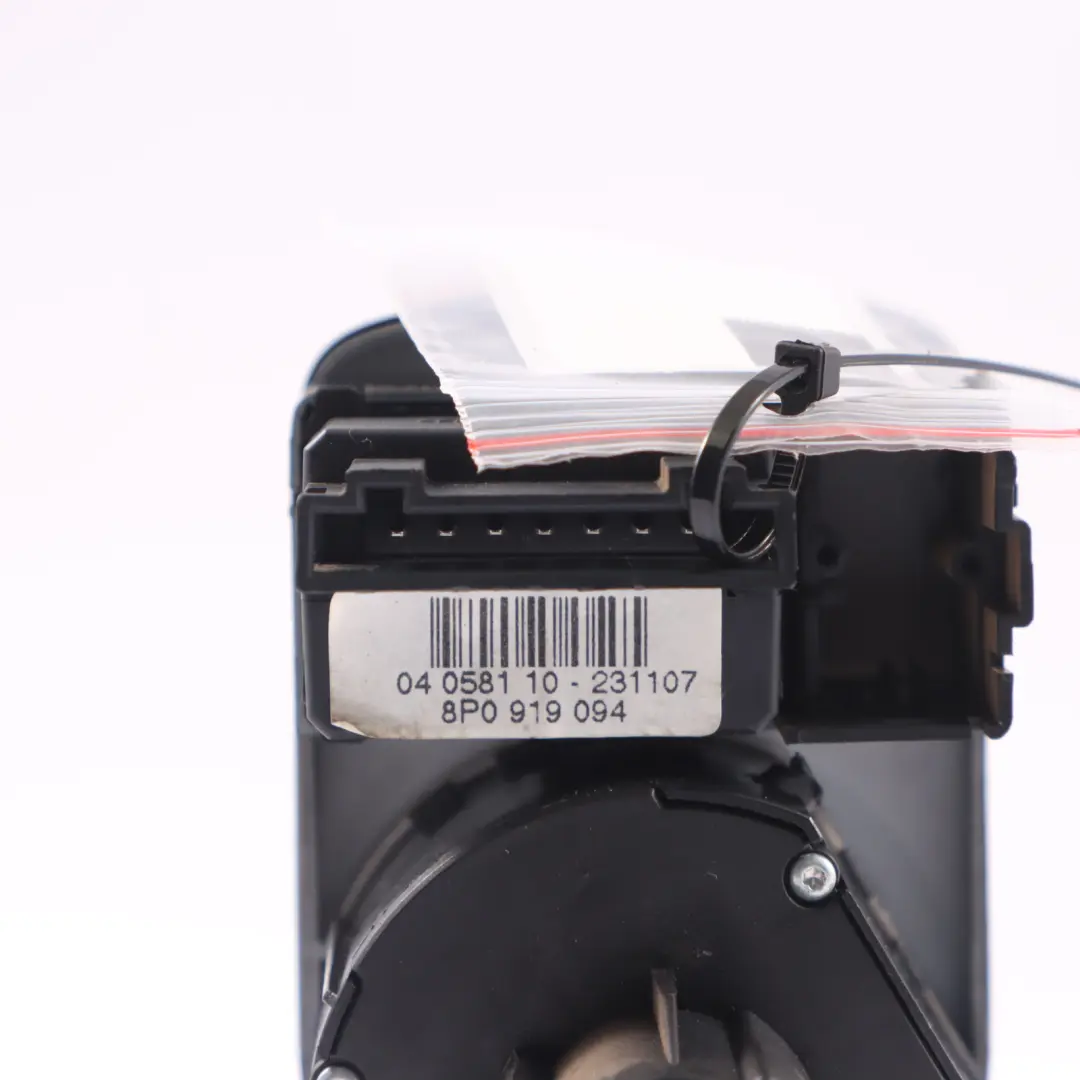 Modulo di controllo dei fari anteriori Interruttore B per Audi A1 8X con numero di parte 8P0919094 Audi A1 8X Modulo di controllo dei fari anteriori Interruttore B - SKU 8P0919094-1 - Numero di parte 8P0919094