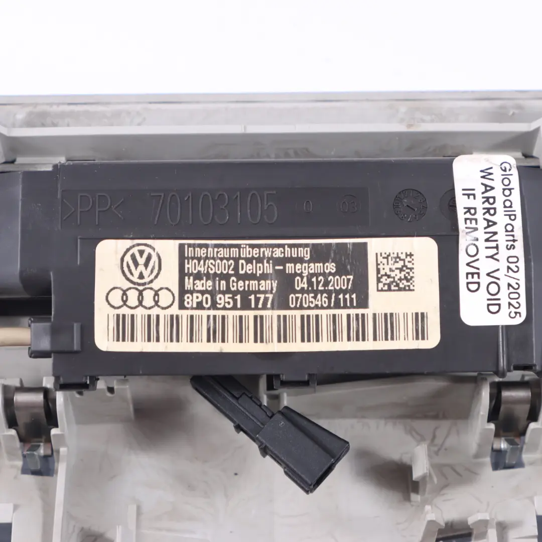 Audi A3 8P Innenraum Leseleuchte Lampe Innen Beleuchtung Vorn 8P0 947 106 - SKU 8P0951177-2 - Teilenummer 8P0951177