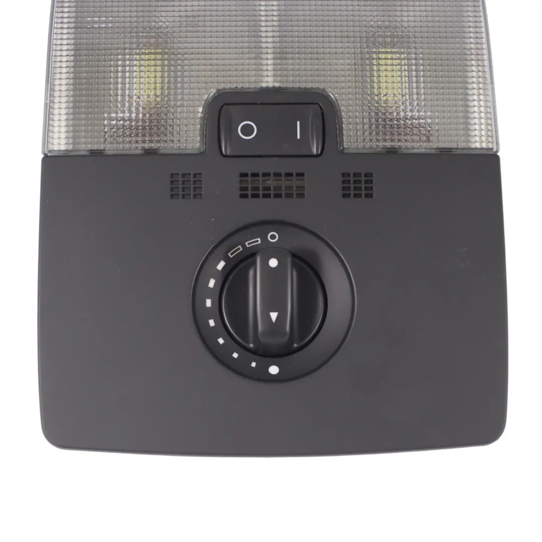 Audi A3 8P Lampa Panel Podsufitki Oświetlenie Kabiny 8P0 947 106 - SKU 8P0951177-2 - Numer Części 8P0951177