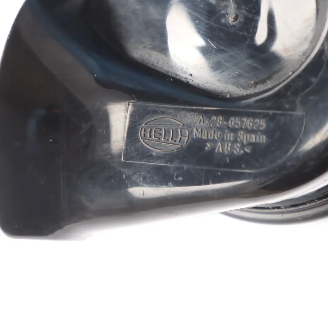 Alarm Sirene Hochton Horn Fanfaren Signal für Audi A3 8P mit Teilenummer 8P0951221B Audi A3 8P Alarm Sirene Hochton Horn Fanfaren Signal - SKU 8P0951221B - Teilenummer 8P0951221B