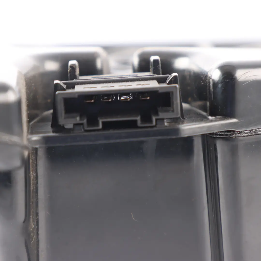 Audi S3 8P Porta Bose Subwoofer Altoparlante Box Posteriore Sinistro - SKU 8P3035382C - Numero di parte 8P3035382C