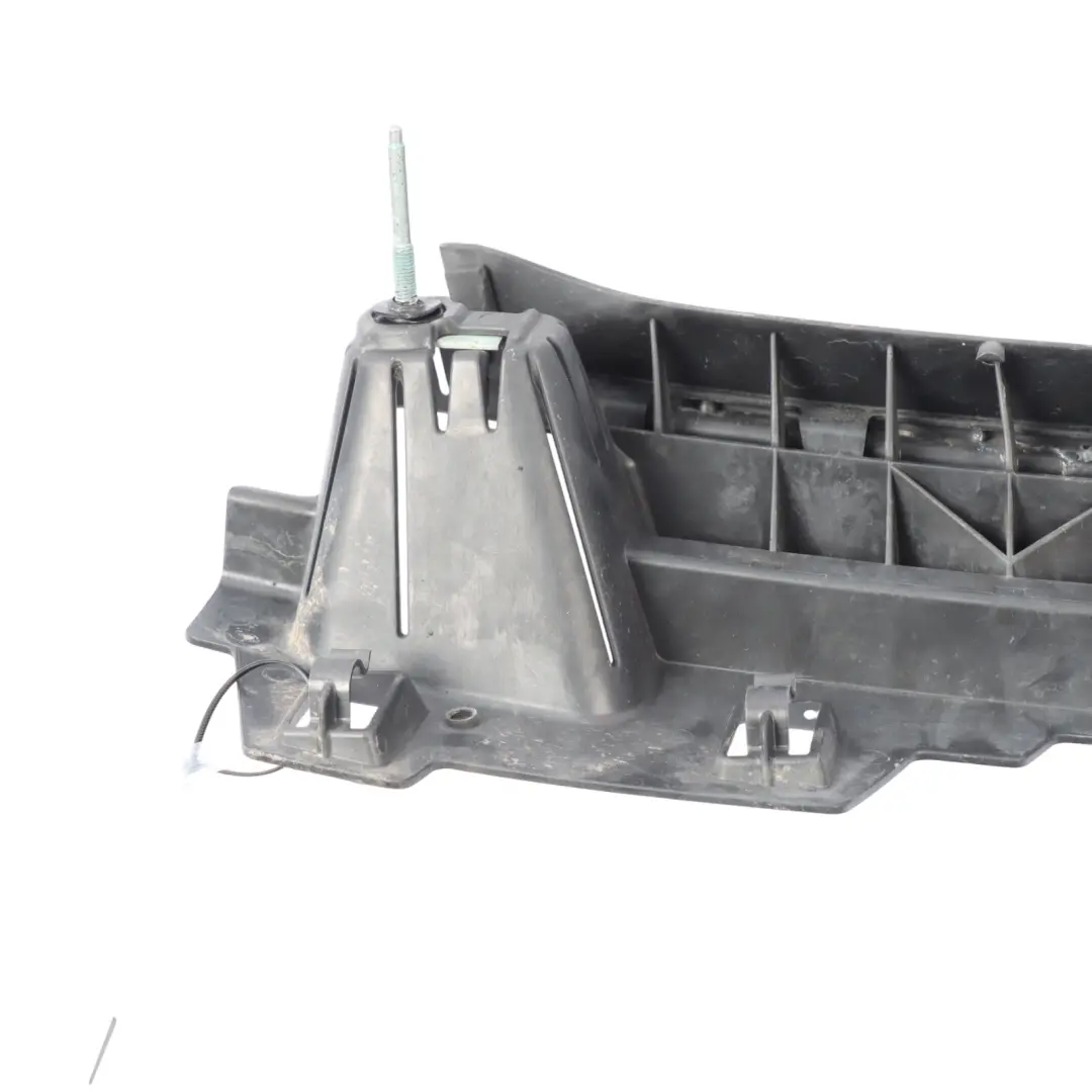  Stoßstangenhalterung Vorne Audi A4 B7 Halterung Träger Seite Links 8E0805537A - SKU 8P3807385A - Teilenummer 8P3807385A