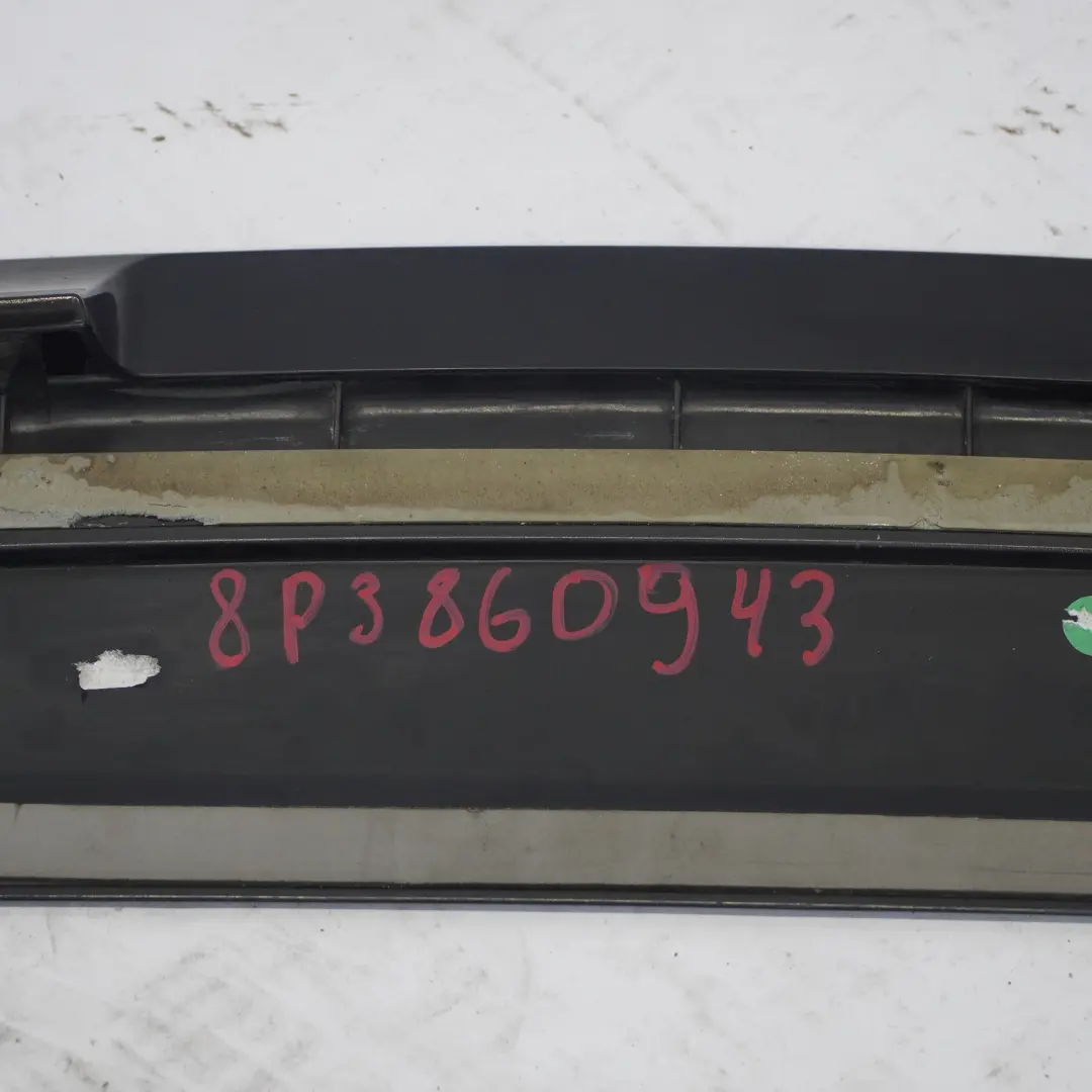 Panel de alerón trasero para portón trasero Brilliant Black - LY9B para Audi A3 8P con número de pieza 8P3860943 Audi A3 8P Panel de alerón trasero para portón trasero Brilliant Black - LY9B - SKU 8P3860943-BBL - Número de pieza 8P3860943