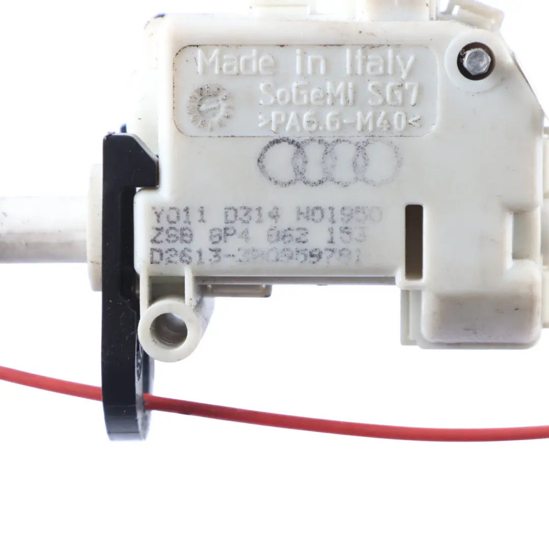 Motore Attuatore Rilascio Sportello Carburante per Audi A3 8P con numero di parte 8P4062153 Audi A3 8P Motore Attuatore Rilascio Sportello Carburante - SKU 8P4062153 - Numero di parte 8P4062153