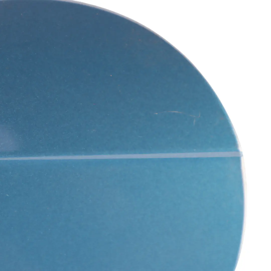 Pokrywa Klapki Wlewu Paliwa Aruba Blue Pearl - X5V do Audi A3 8P o numerze 8P4809907D Audi A3 8P Pokrywa Klapki Wlewu Paliwa Aruba Blue Pearl - X5V - SKU 8P4809907D-ARB - Numer Części 8P4809907D