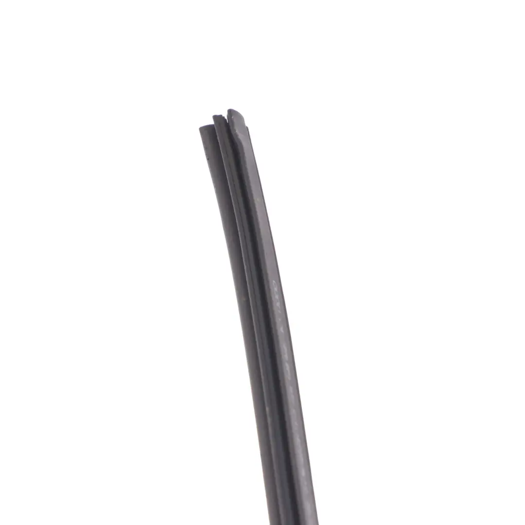 Audi A3 8P Front Tür Dichtung Fenster Links Rechts Schutz Dichtung - SKU 8P4837671 - Teilenummer 8P4837671